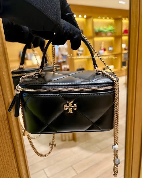Tory Burch Kira Charm Diamond Quilt Vanity Bag - Black