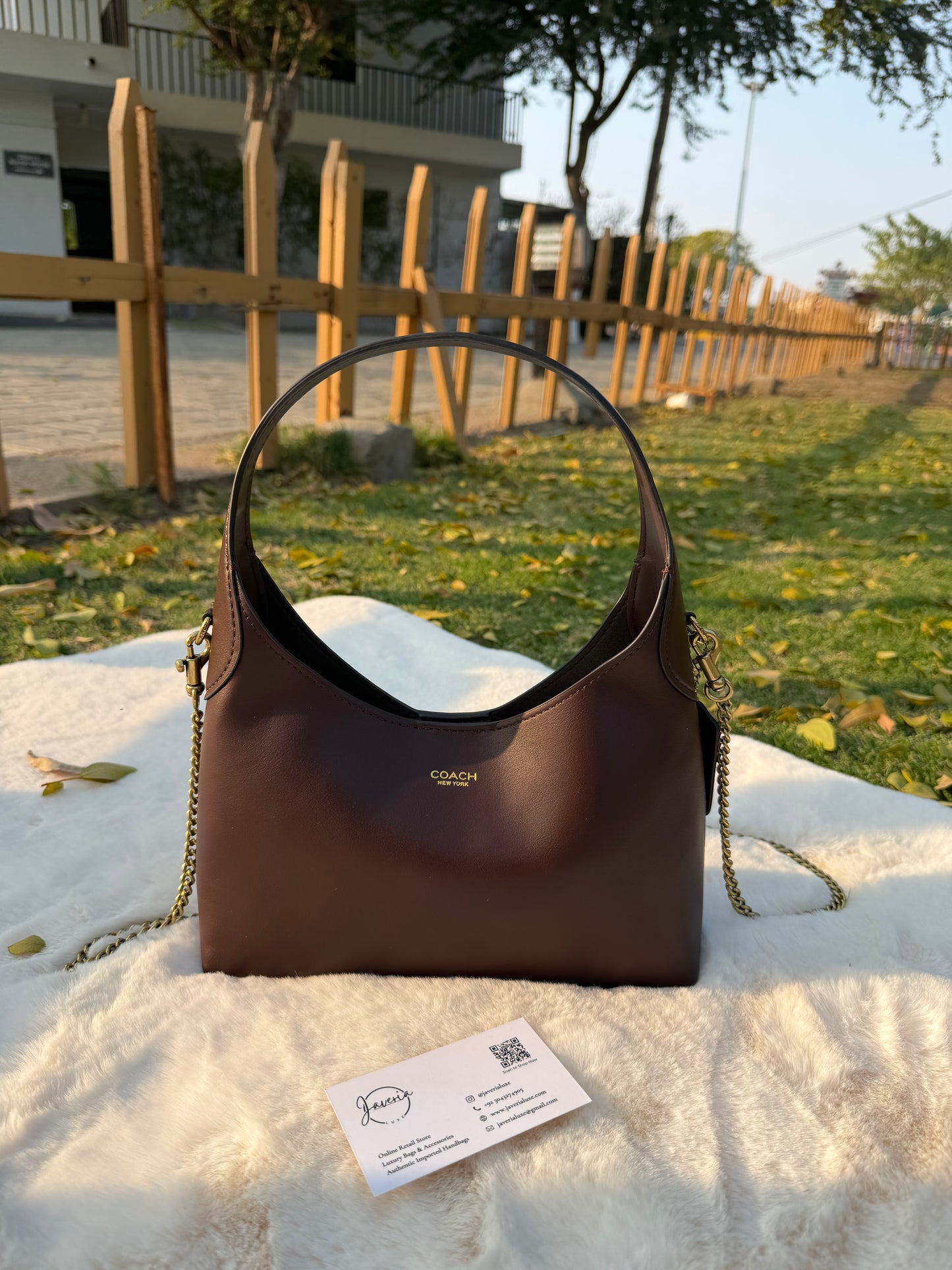 Coach Brooklyn 23 Shoulder Bag - Maple