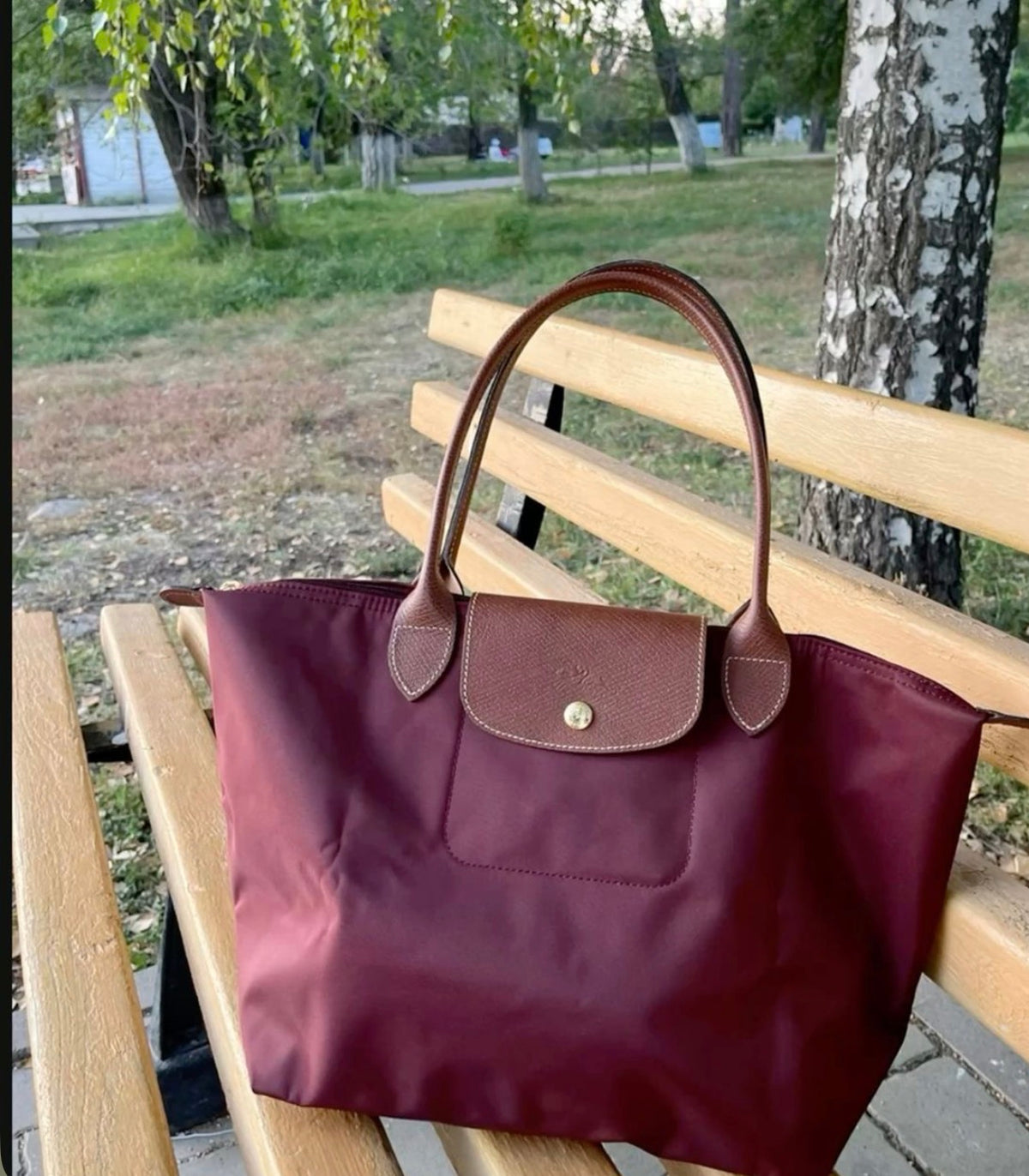 LC Medium Tote - Burgundy