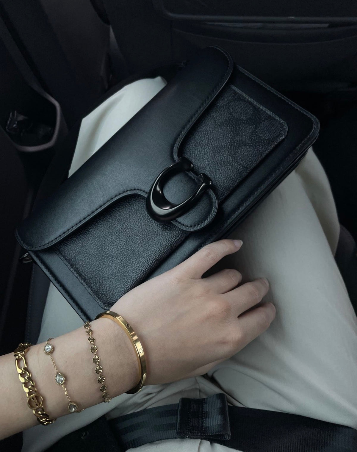 Tabby 26 Genuine Leather Signature Canvas Bag - Black