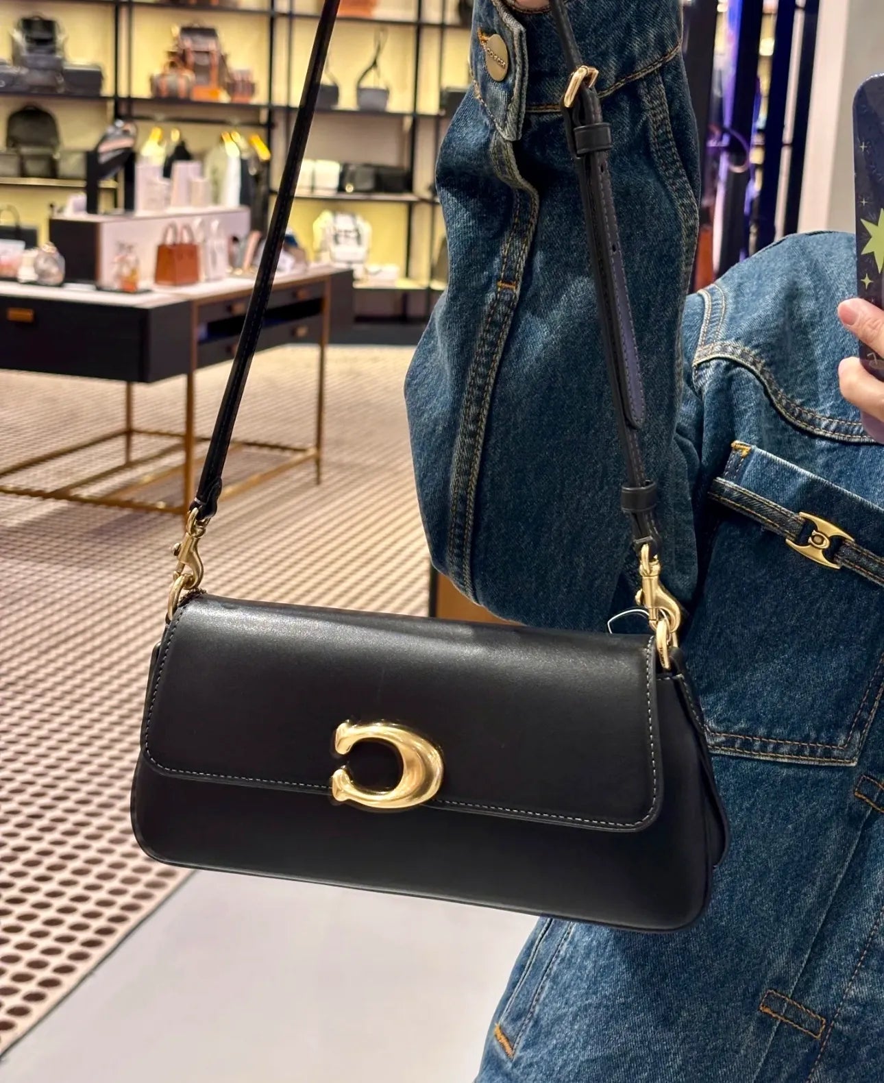 Coach Jet Shoulder Bag - Black