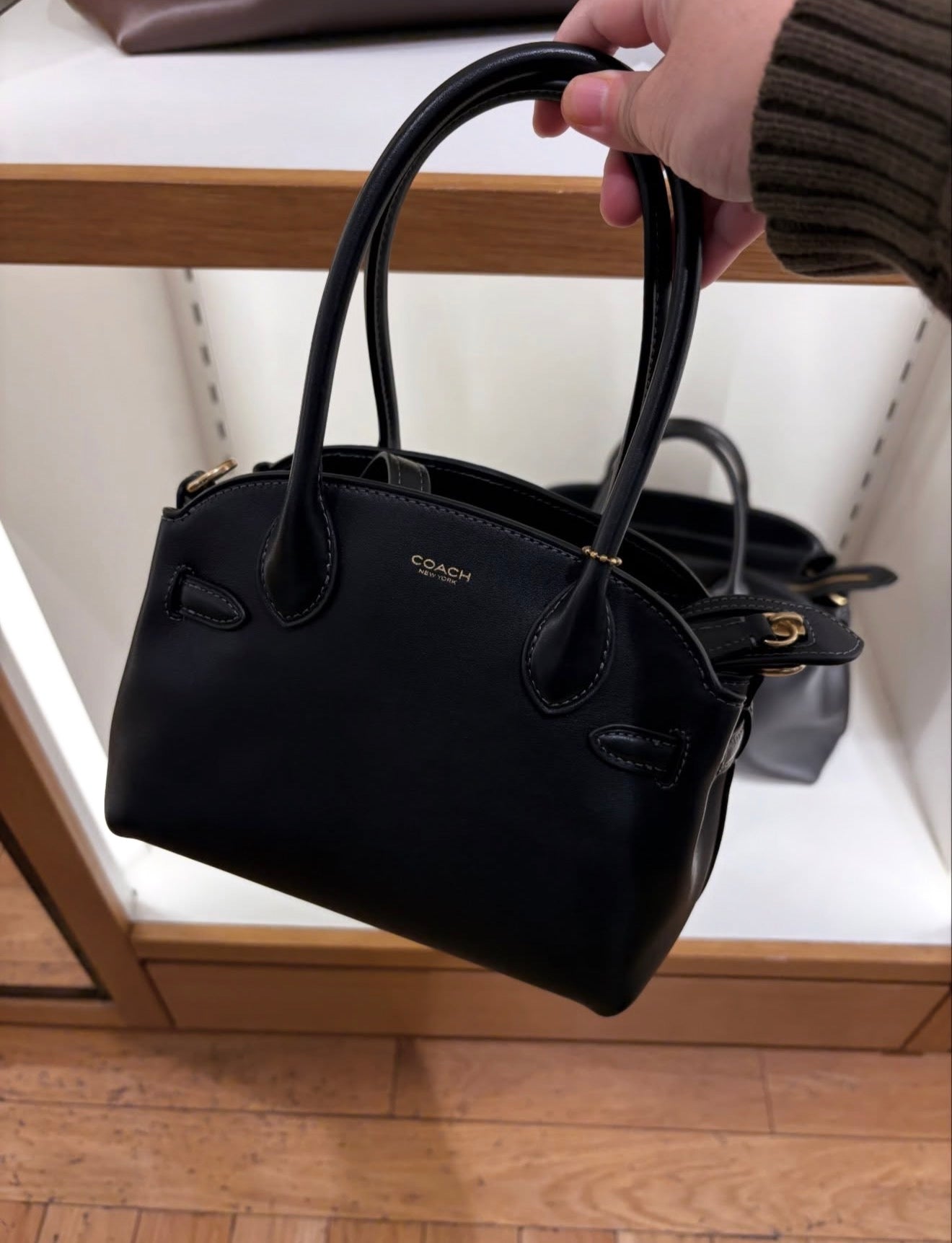 Coach Soft Empire Carryall 21 Bag - Black