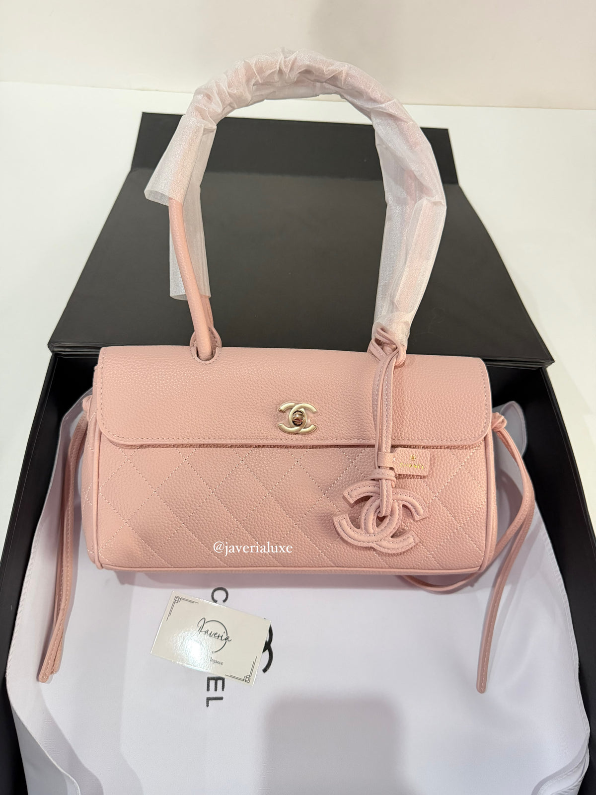 Chan*l Vintage Cerf Small Tote 2026 Collection - Pink