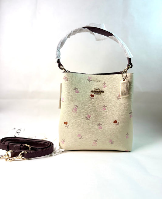 Coach Town Bucket Bag Heart Flower