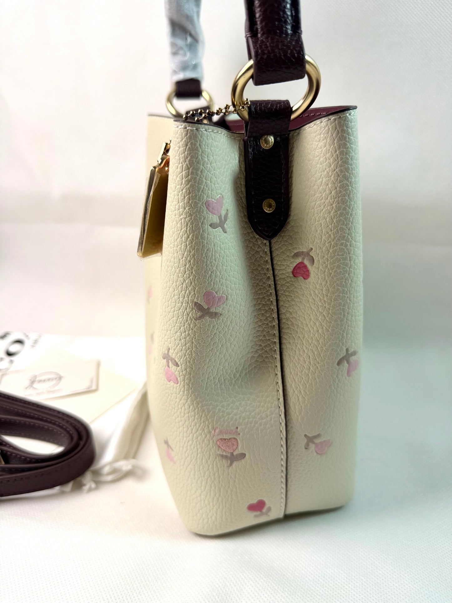 Coach Town Bucket Bag Heart Flower