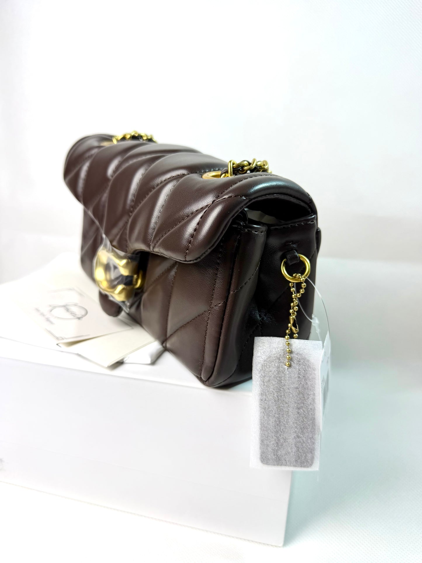 Tabby 20 Shoulder Bag With Pillow Quilting - MAPLE