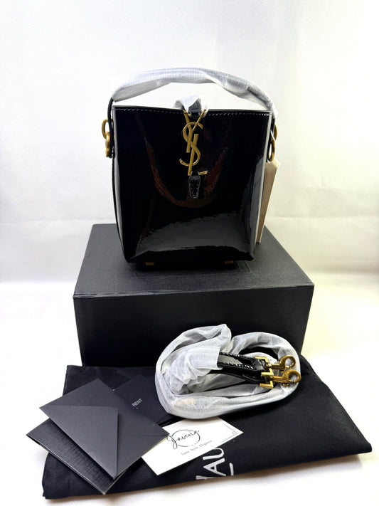 Le 37 Mini YSL Bucket Bag in Patent Leather - Black