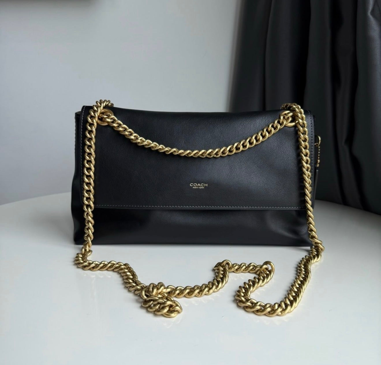 Coach Chelsea 30 Shoulder Bag with Chain | Black