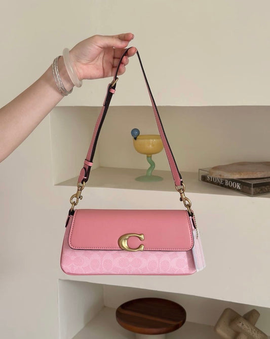 Coach Jet Shoulder Bag - Pink