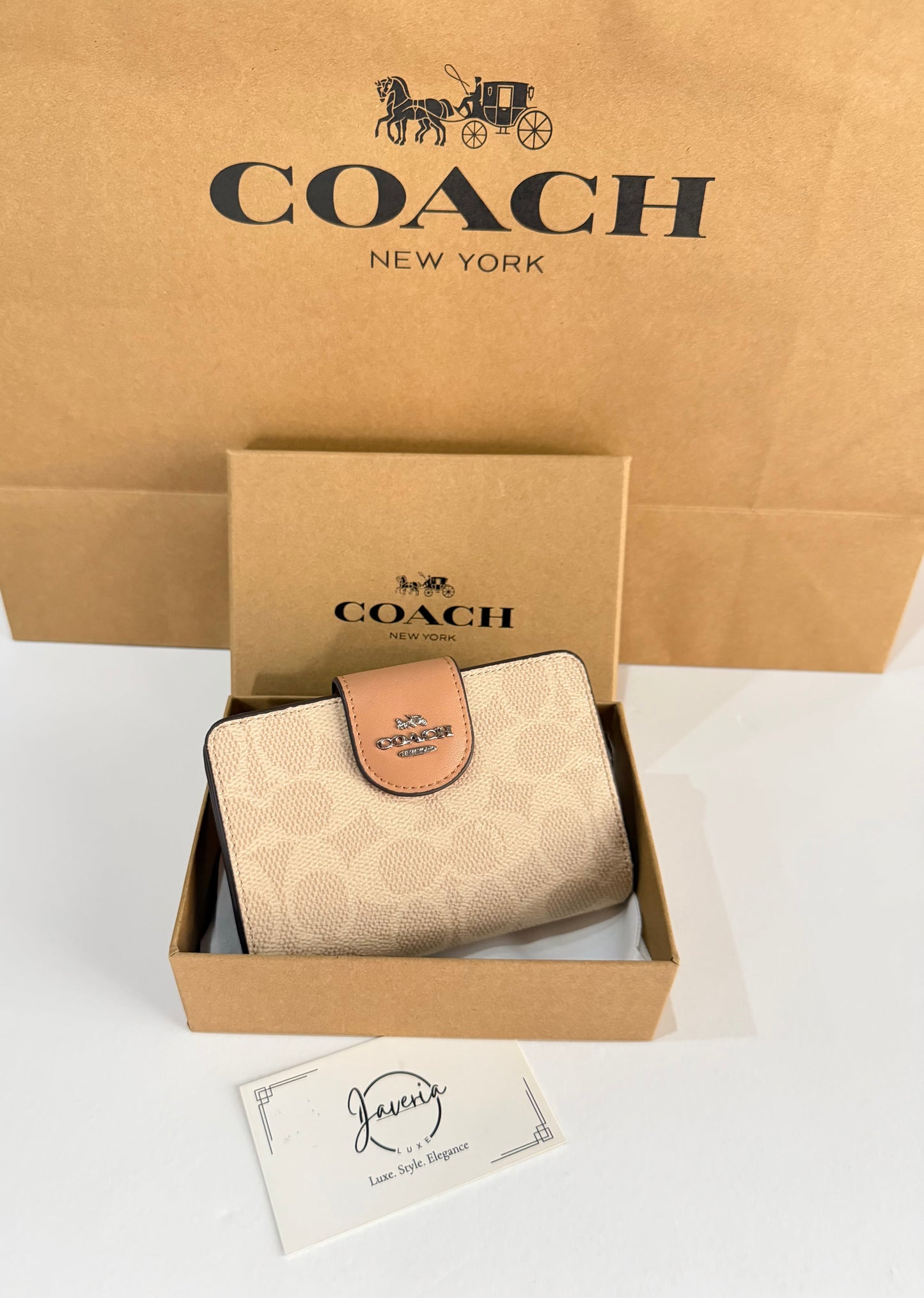 Coach Medium Corner Zip Wallet - Beige