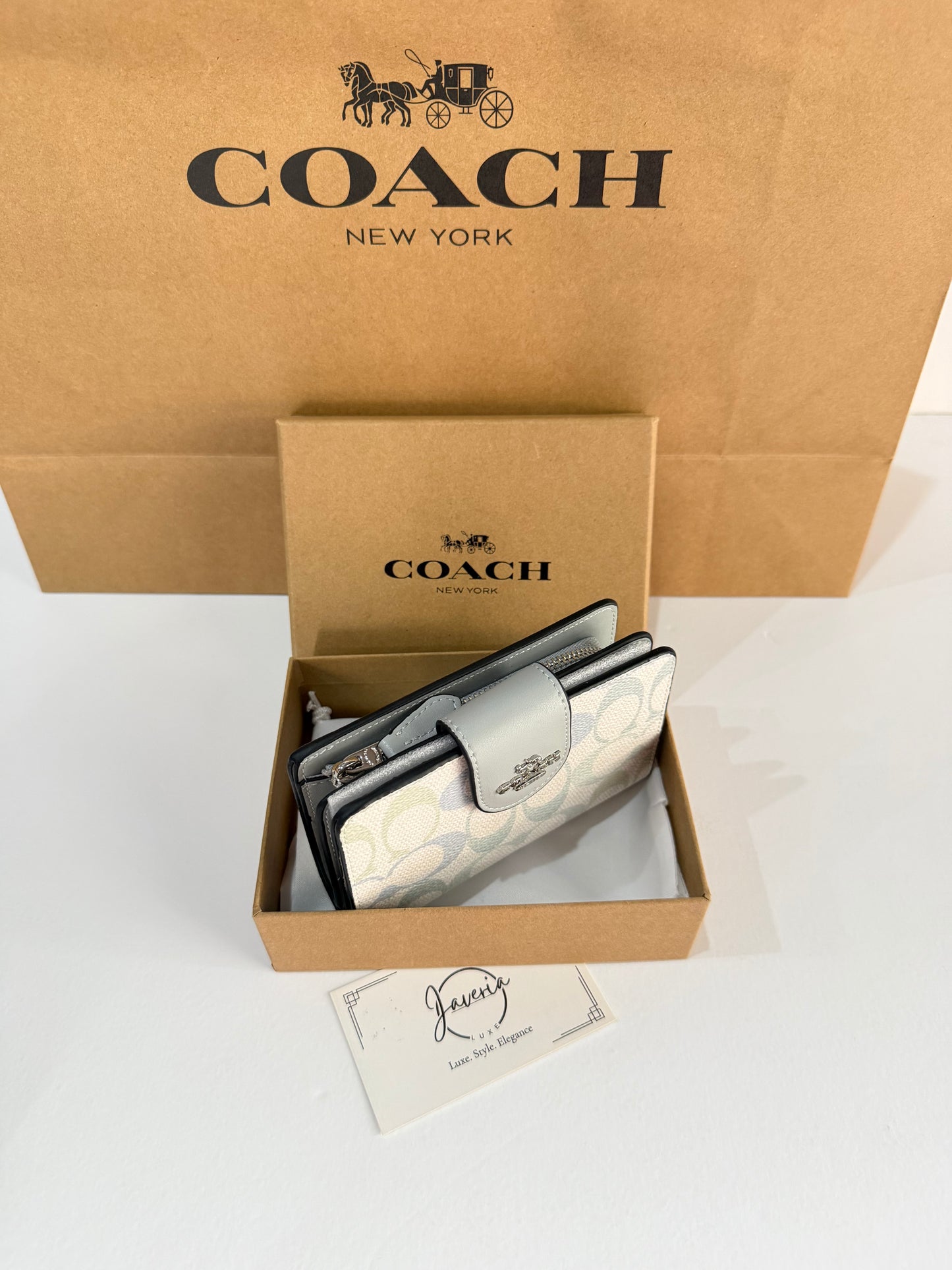 Coach Medium Corner Zip Wallet - Blue