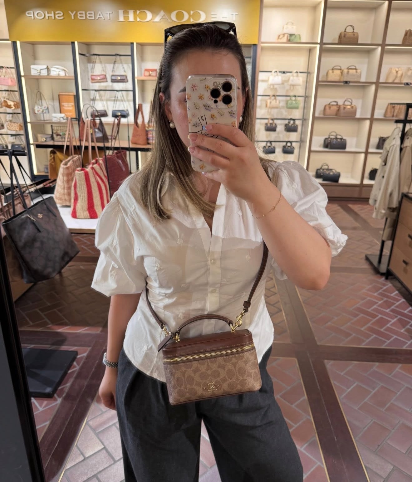 Coach Vanity Bag - Brown
