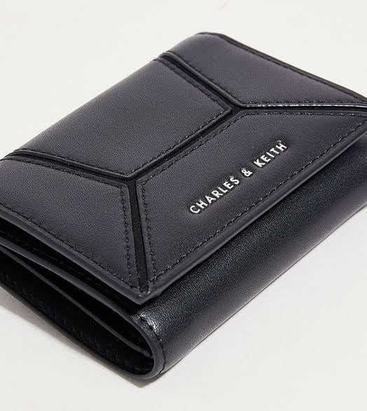 Charles & Keith Nasrin Geometric Wallet - Black