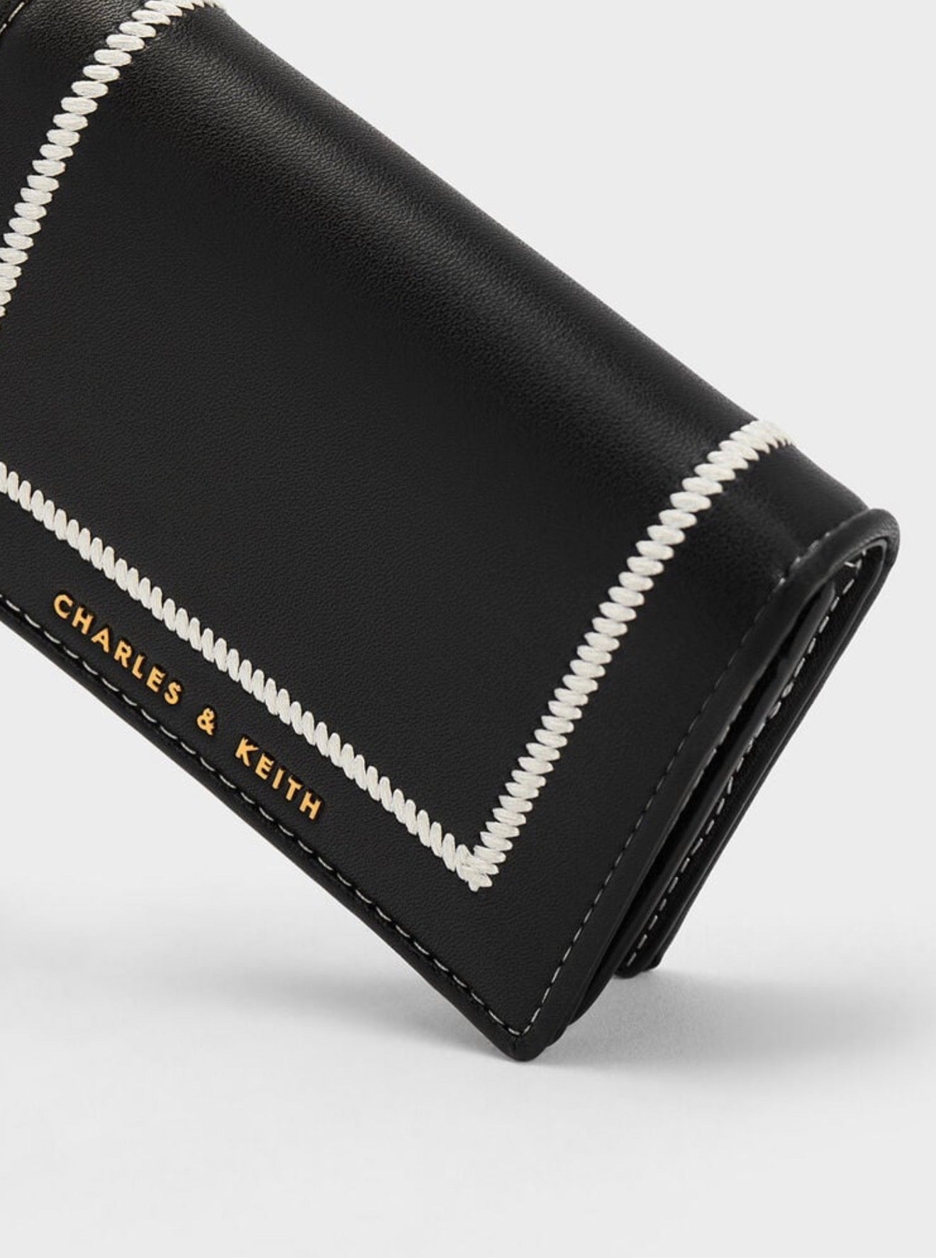 Charles & Keith Astra Contrast Trim Wallet - Black