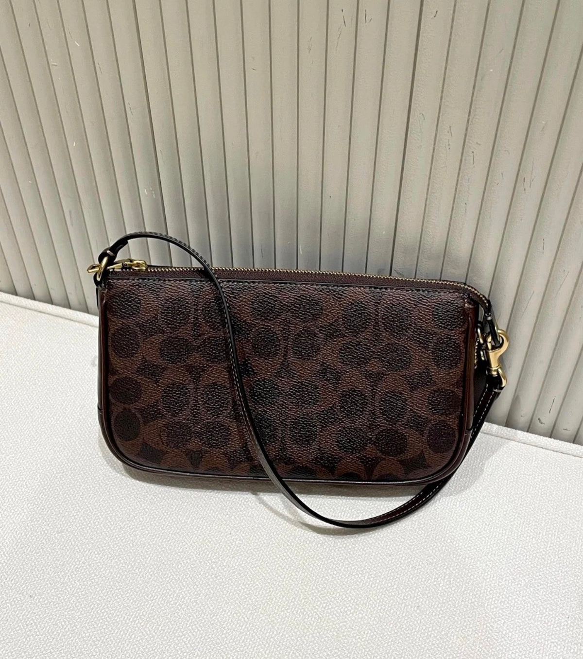 Coach Plaza 22 Bag - Maple Signature Canvas