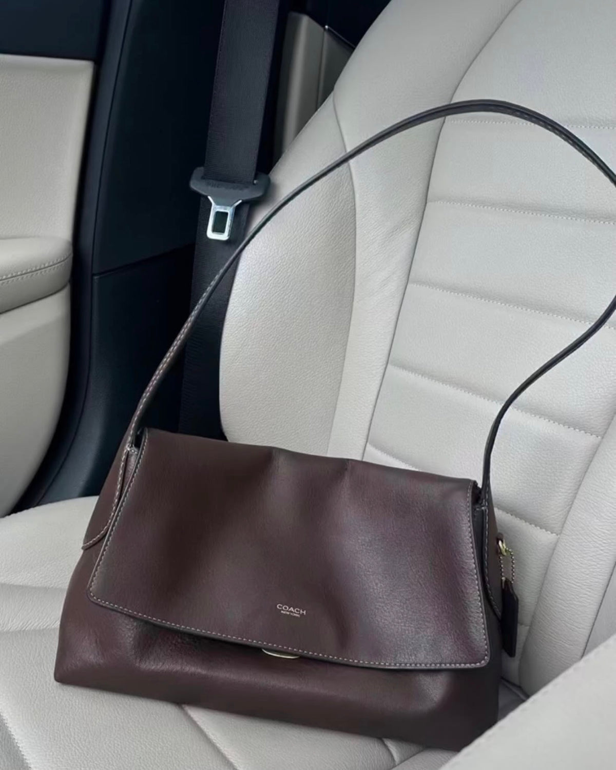 Coach Chelsea 36 Shoulder Bag with Strap - Maple