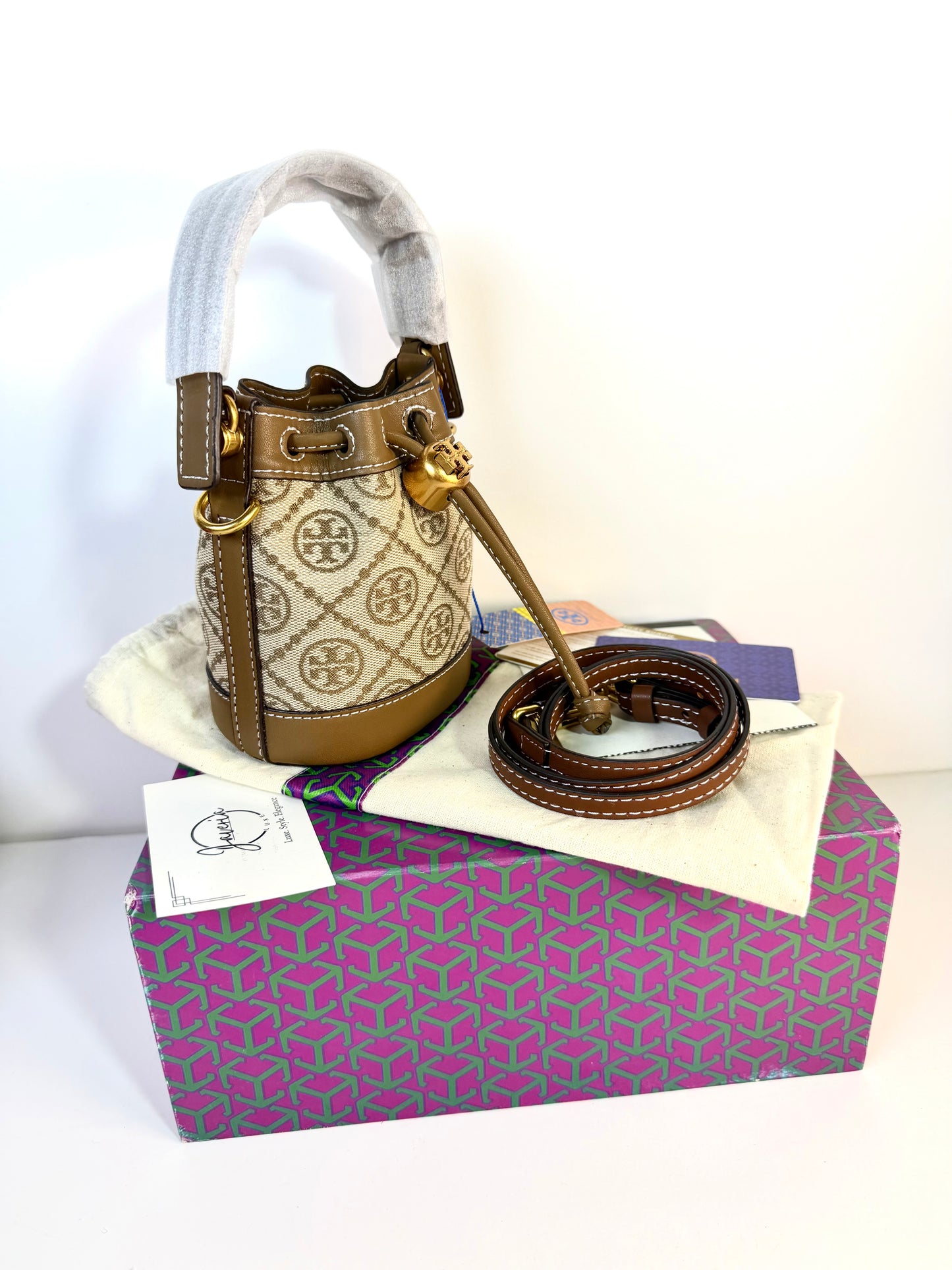 Toryburch T Monogram Jacquard Mini Bucket Bag - Hazelnut