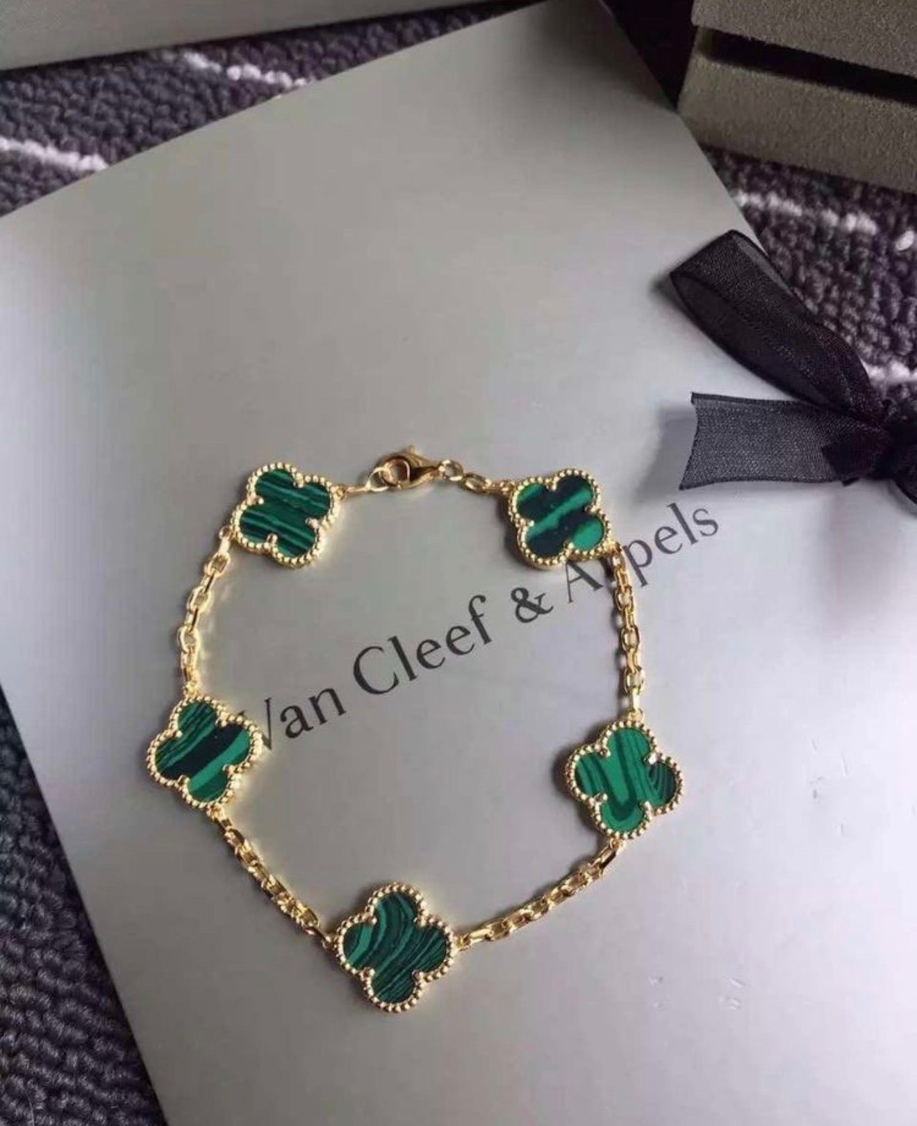 Van Cleef & Arpels Vintage Alhambra bracelet, 5 motifs - Green