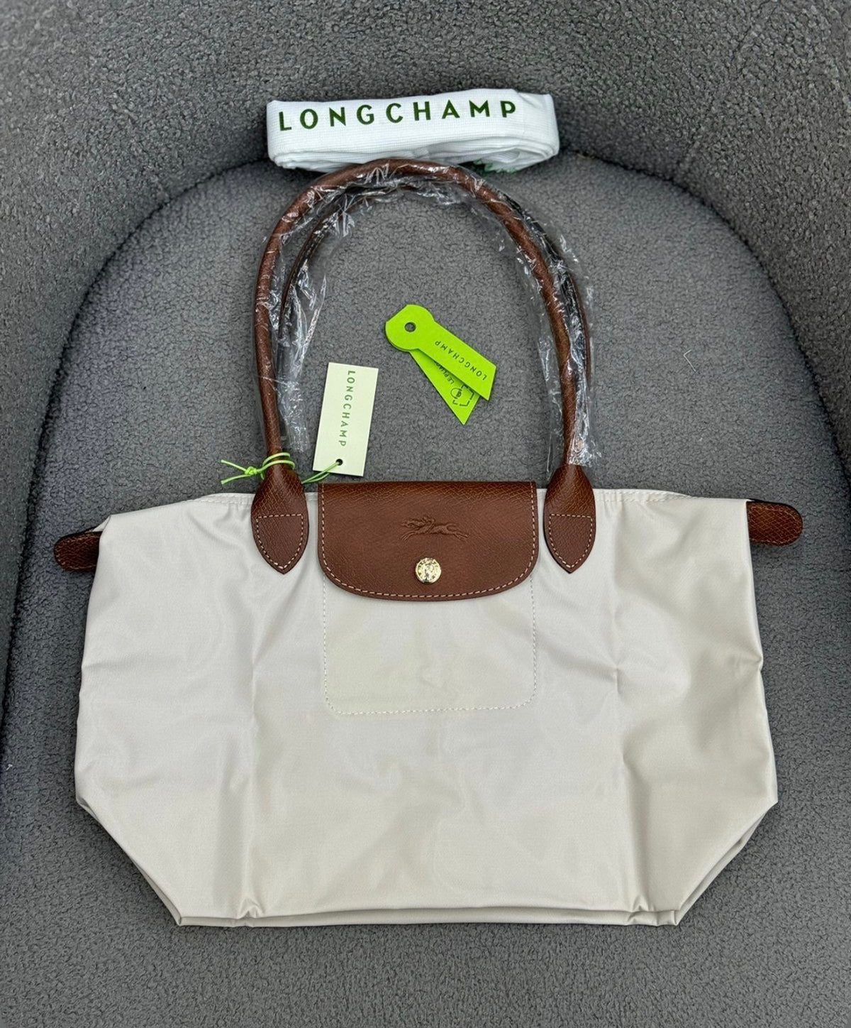 LC Medium Tote - Beige