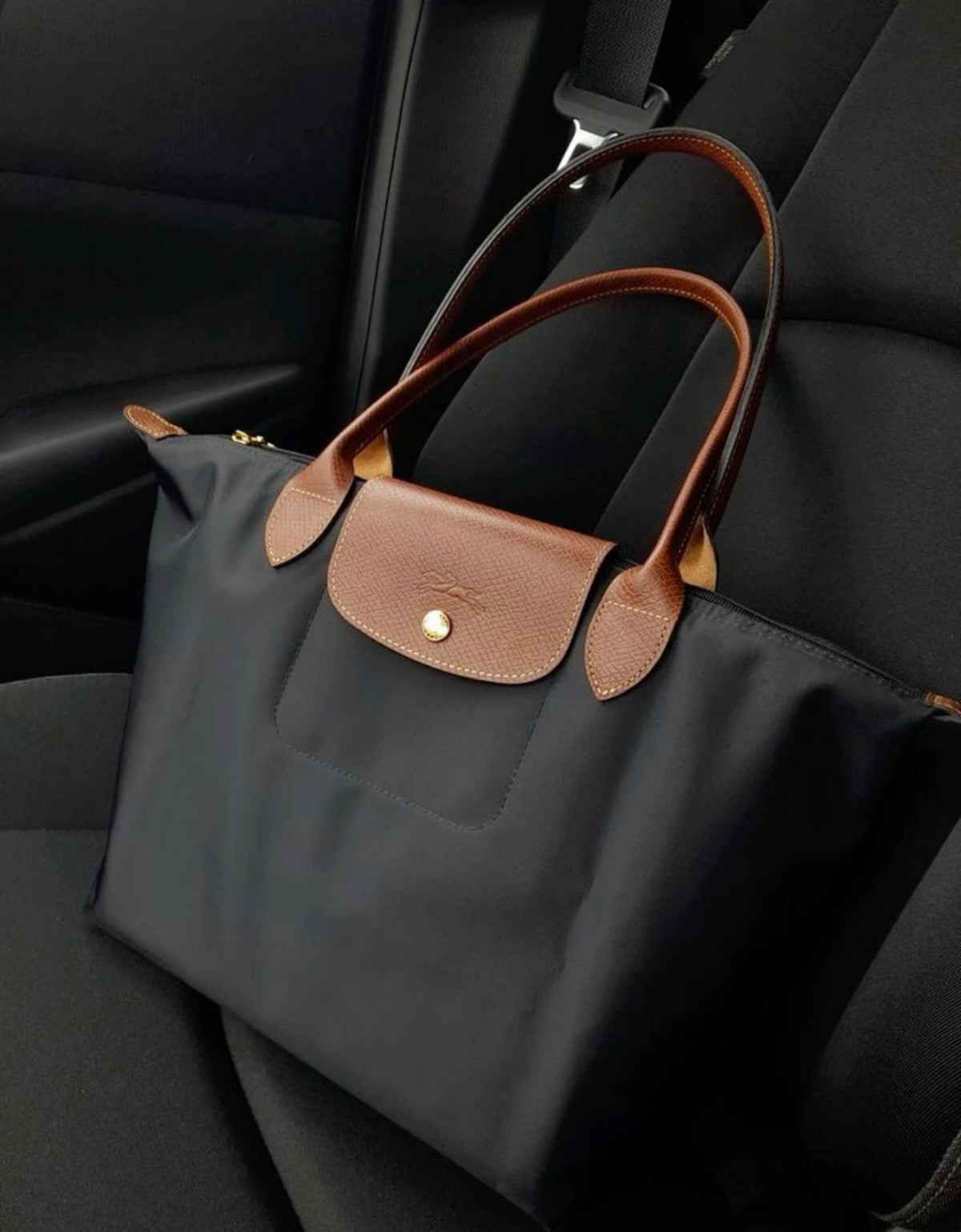 LC Medium Tote - Black