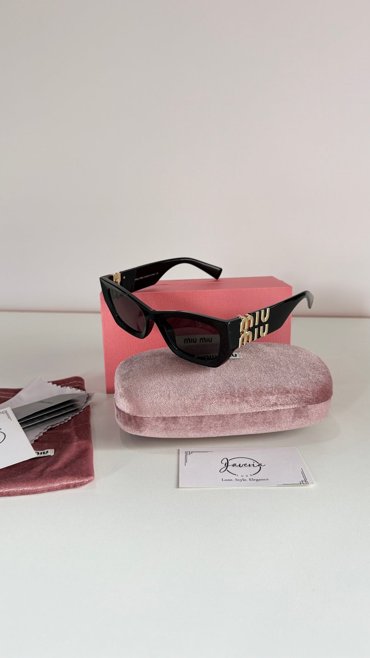 Miu Miu Sunglasses With Complete Packaging
