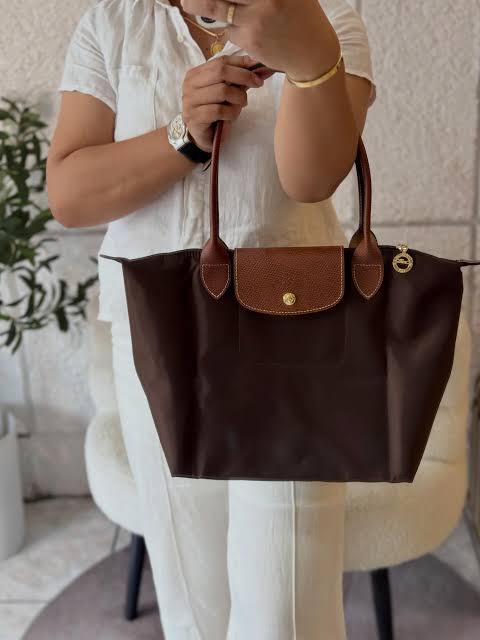 LC Medium Tote - Ebony