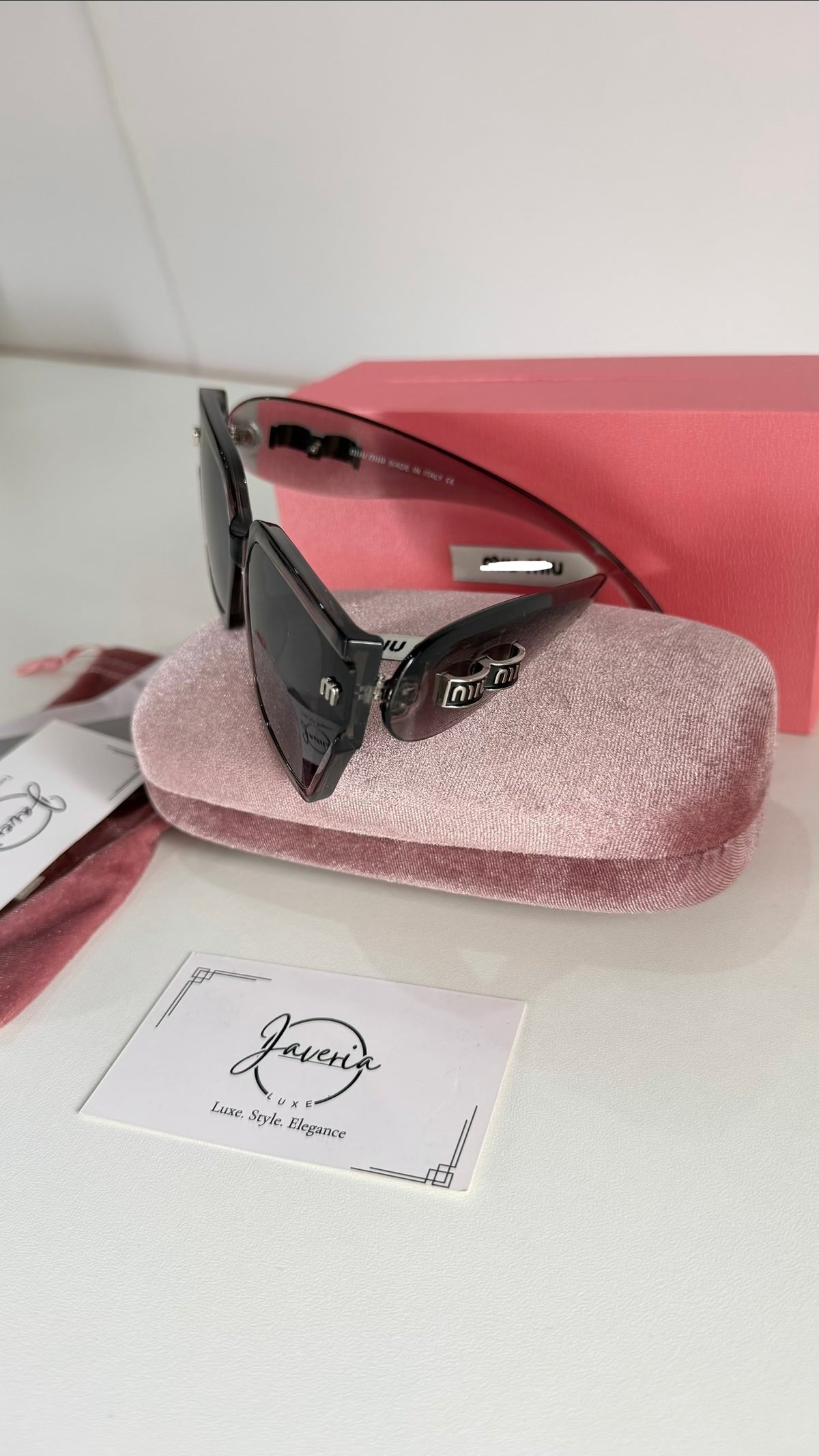 Miu Miu Sunglasses With Complete Packaging