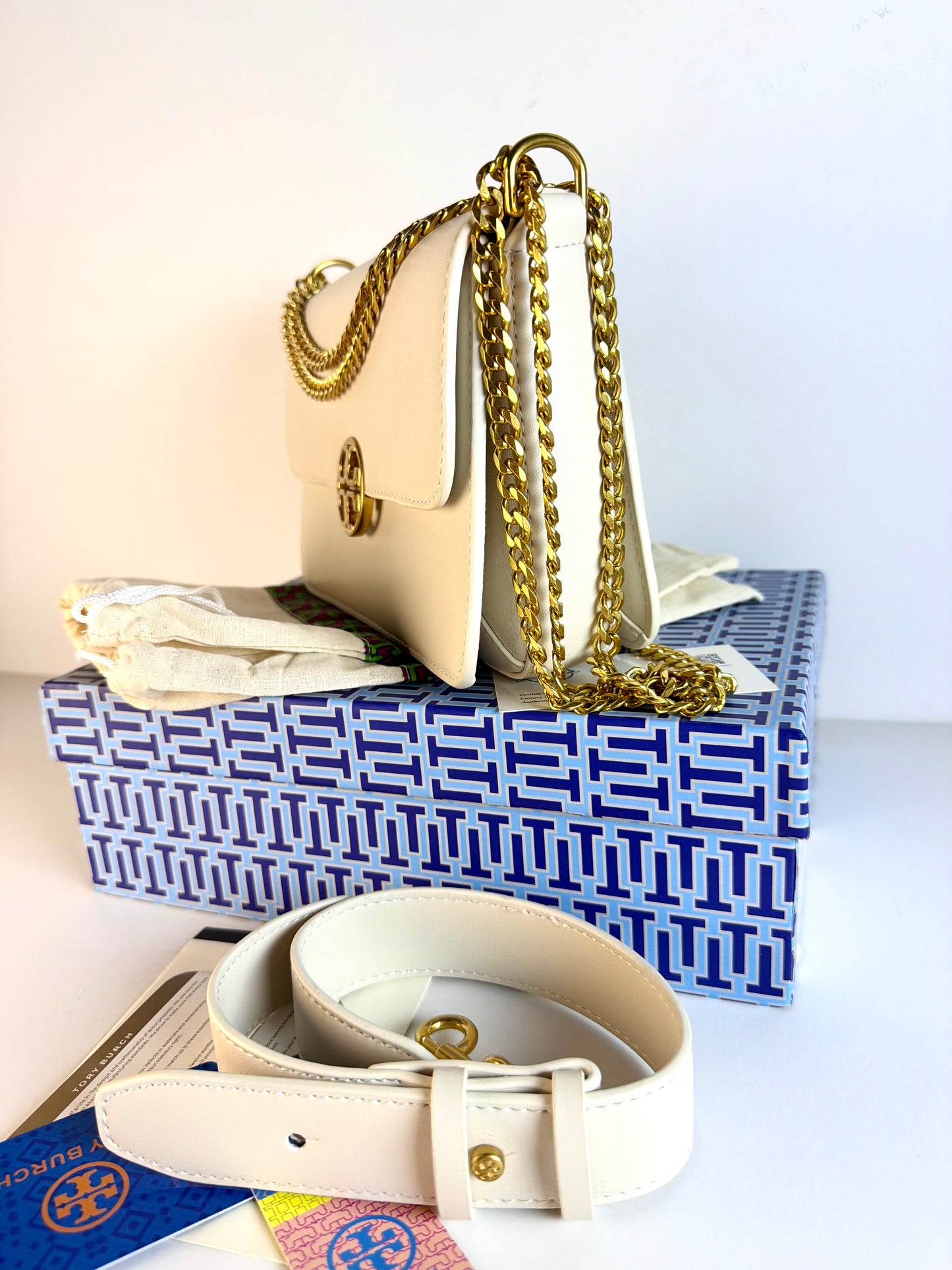 Tory Burch Chelsea Shoulder Bag - White