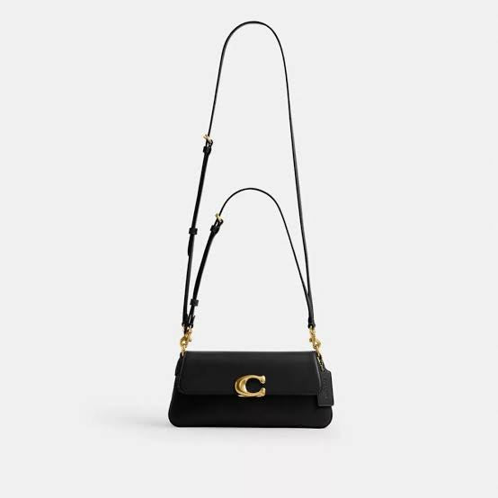 Coach Jet Shoulder Bag - Black