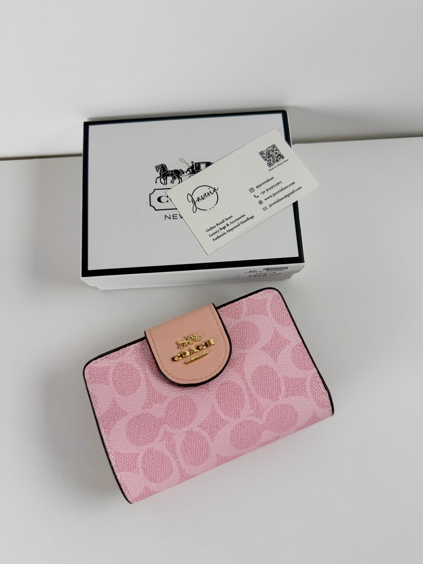 Coach Wallet - Pink