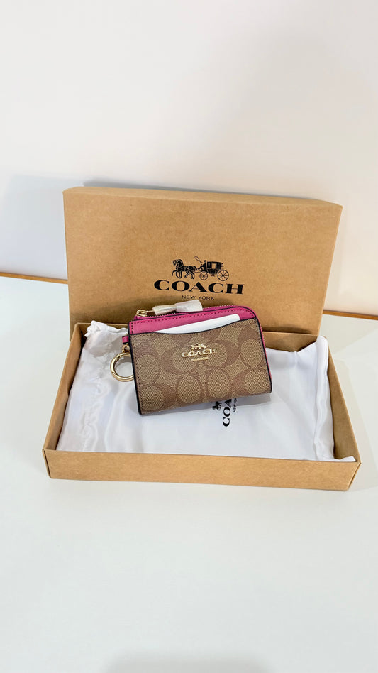 Coach Cardholder With Keychain - Light Brown