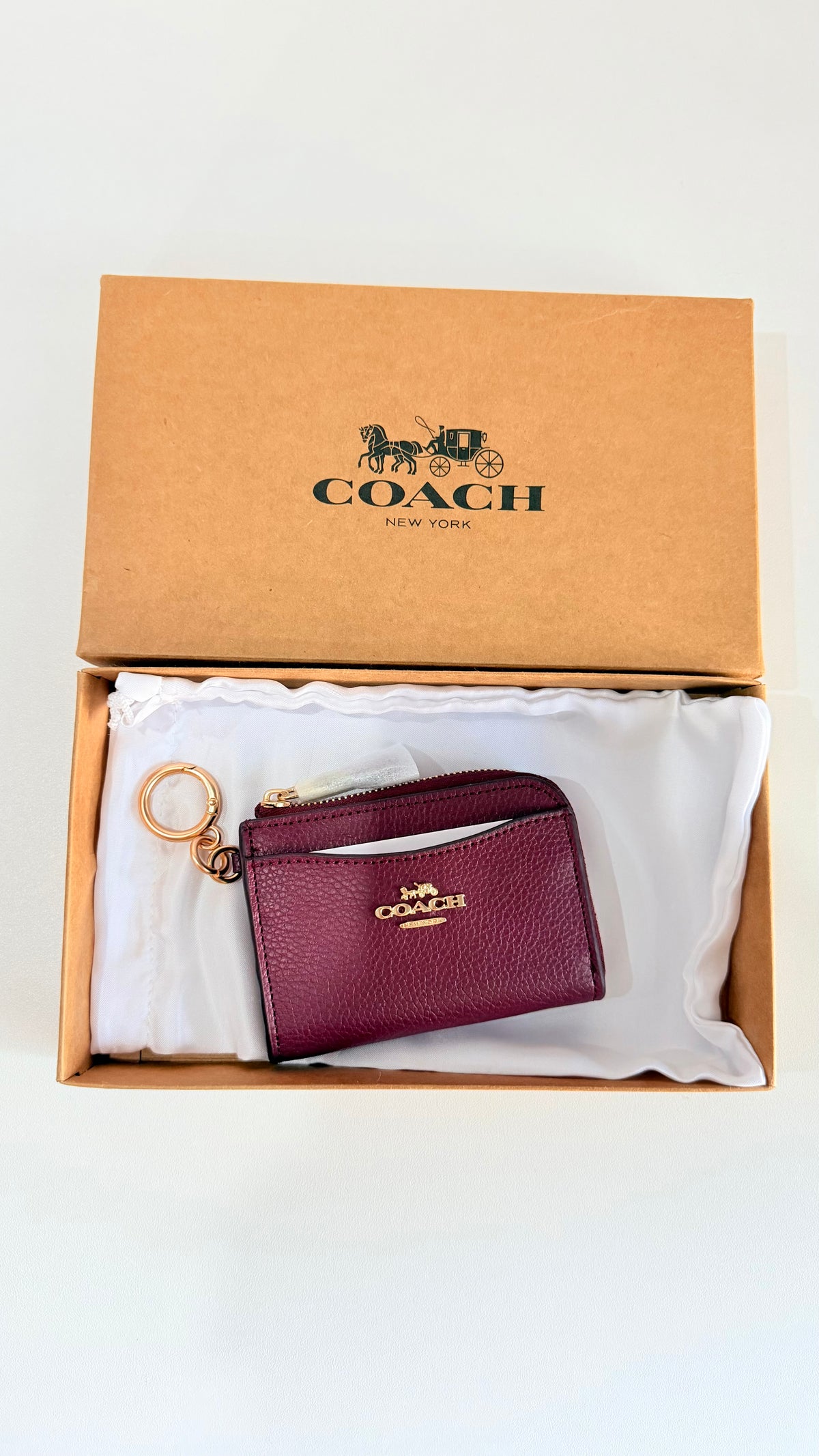 Coach Cardholder with Keychain - Burgundy