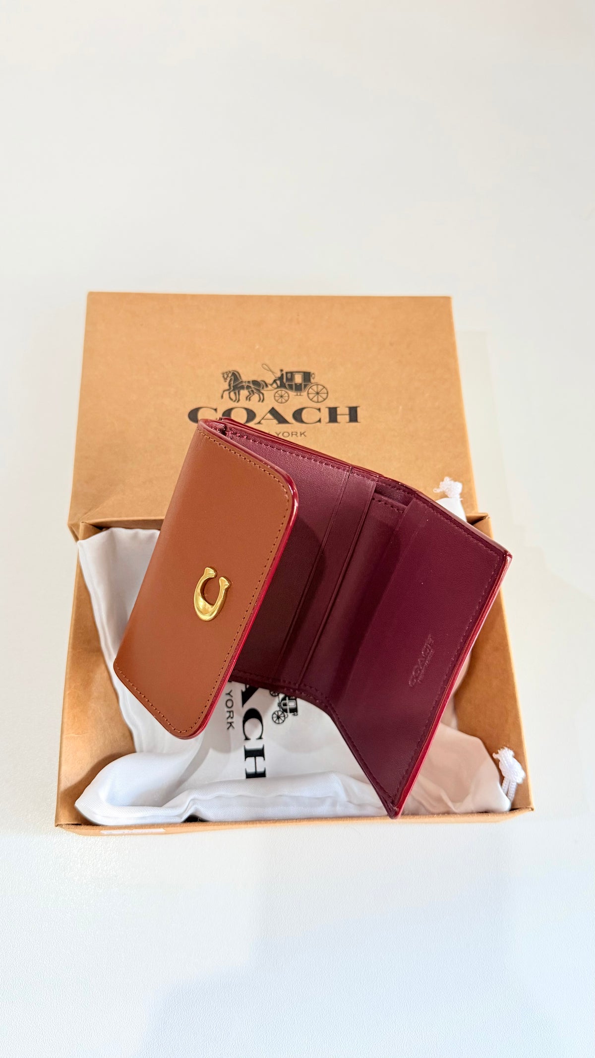 Coach Essential Cardholder Wallet Brown