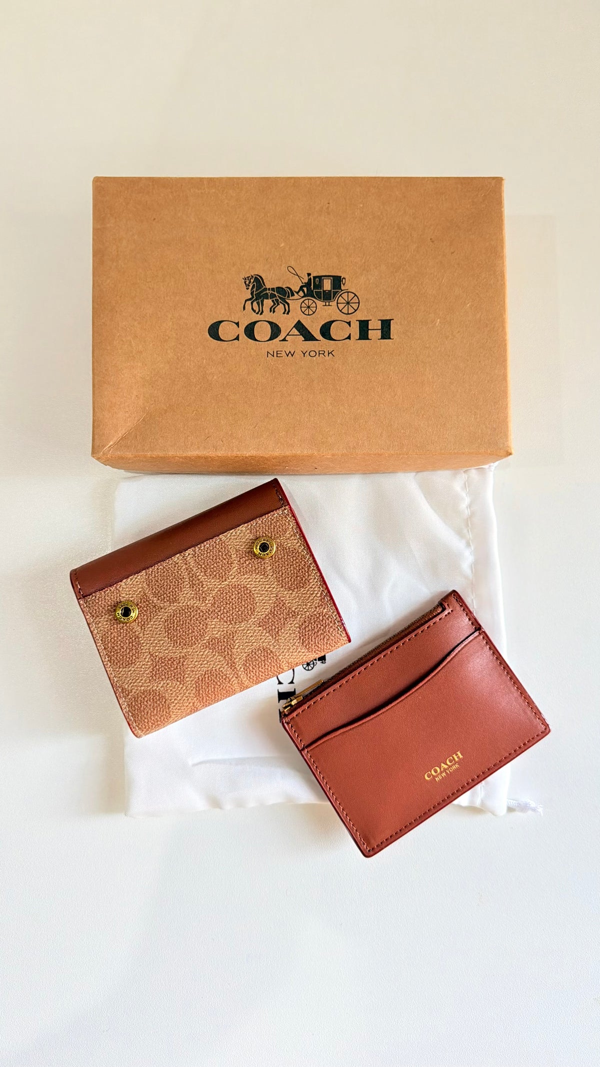 Coach Essential Cardholder Wallet Brown