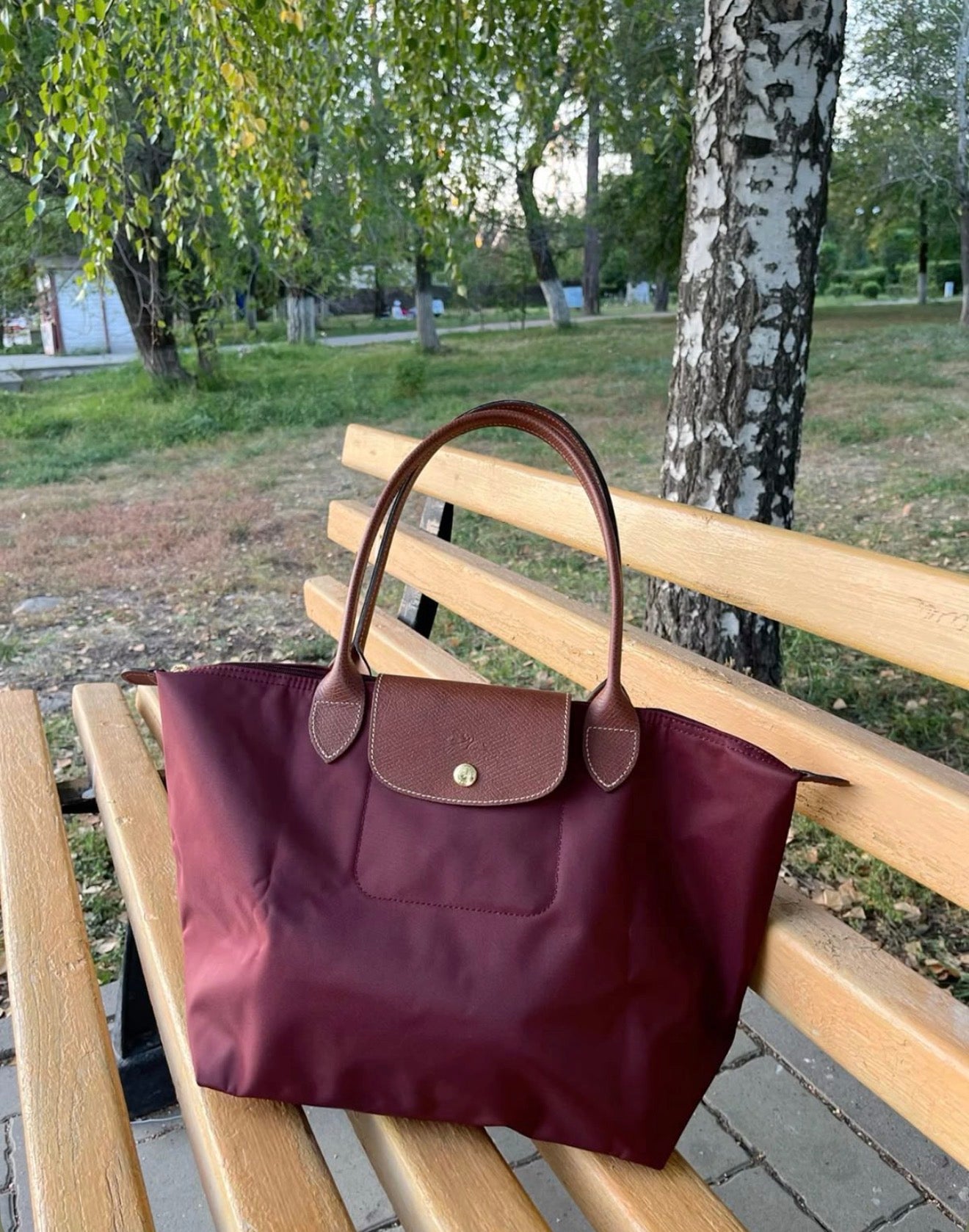 Longchamp  Large Le Pliage tote bag (Maroon)