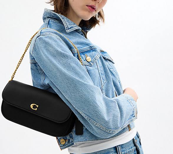 Brook Flap Chain Bag - Black