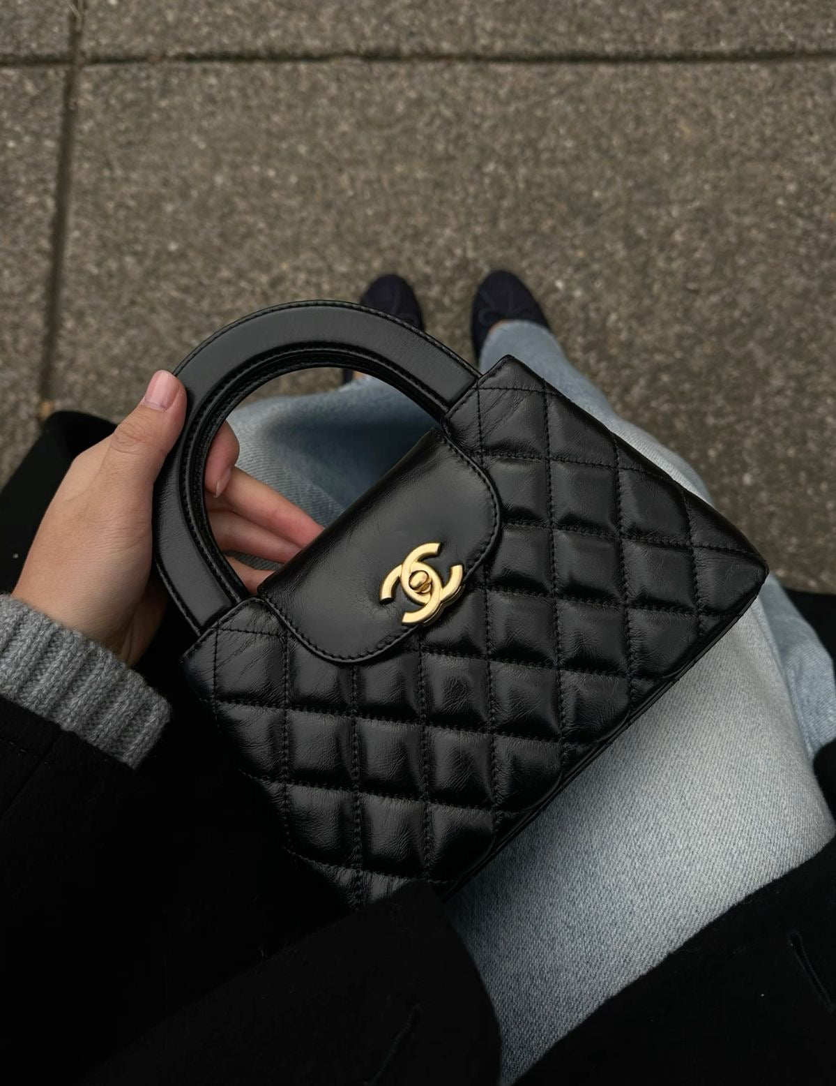 Chanel Small Kelly Bag - Black
