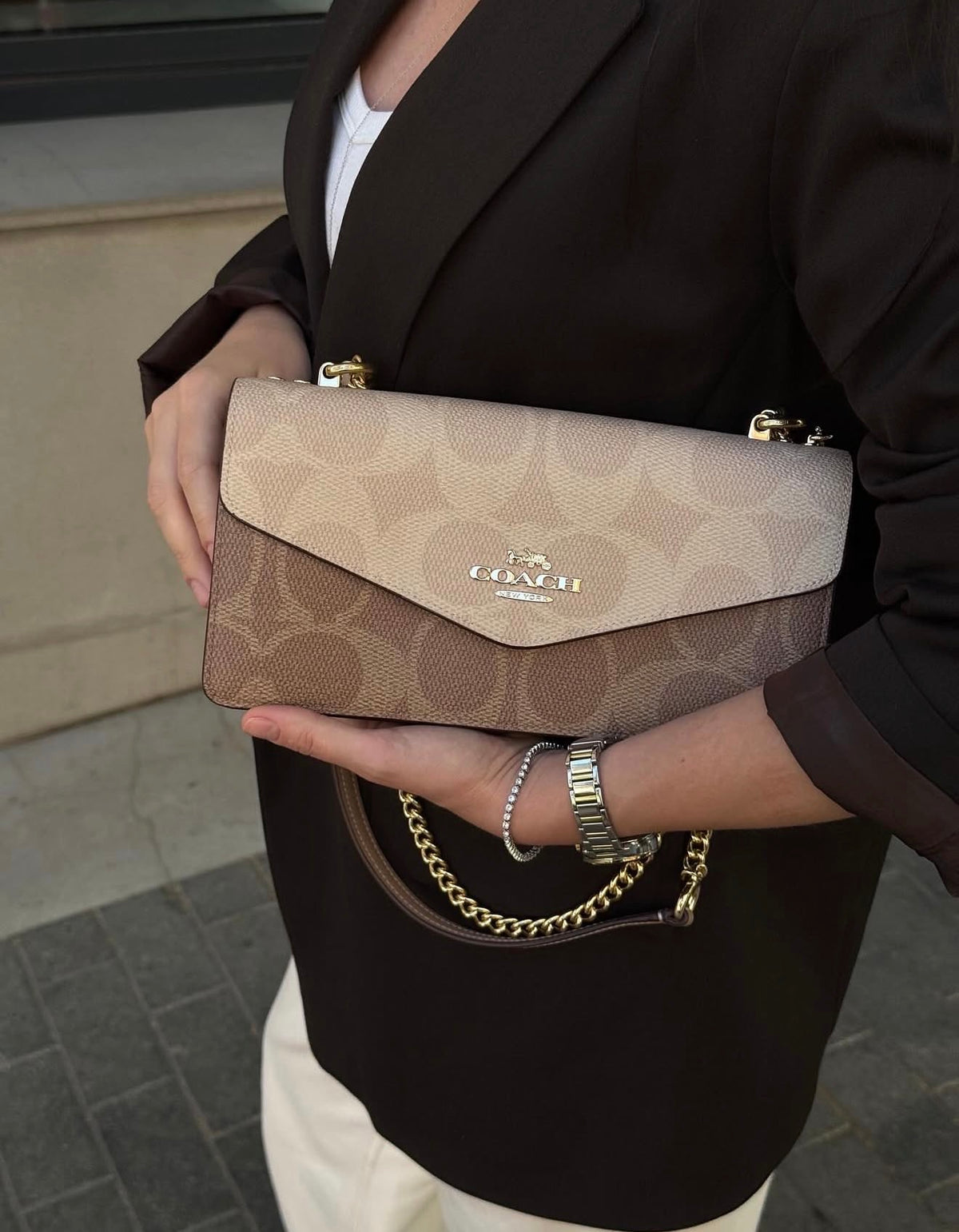 Coa*h Klare Envelope Crossbody Bag in Signature Canvas