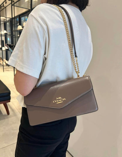 Coa*h Klare Envelope Crossbody Bag - Darkstone