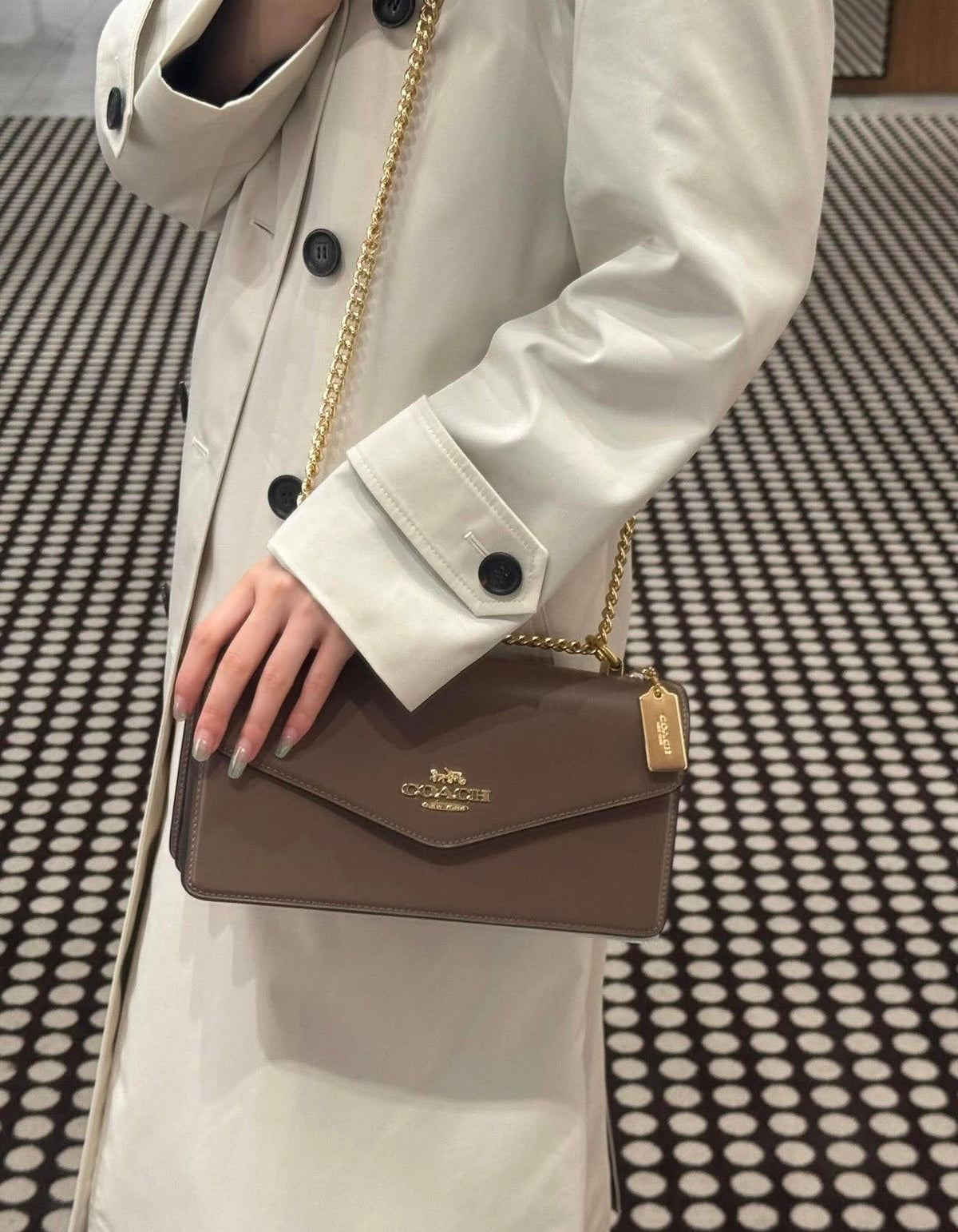 Coa*h Klare Envelope Crossbody Bag - Darkstone