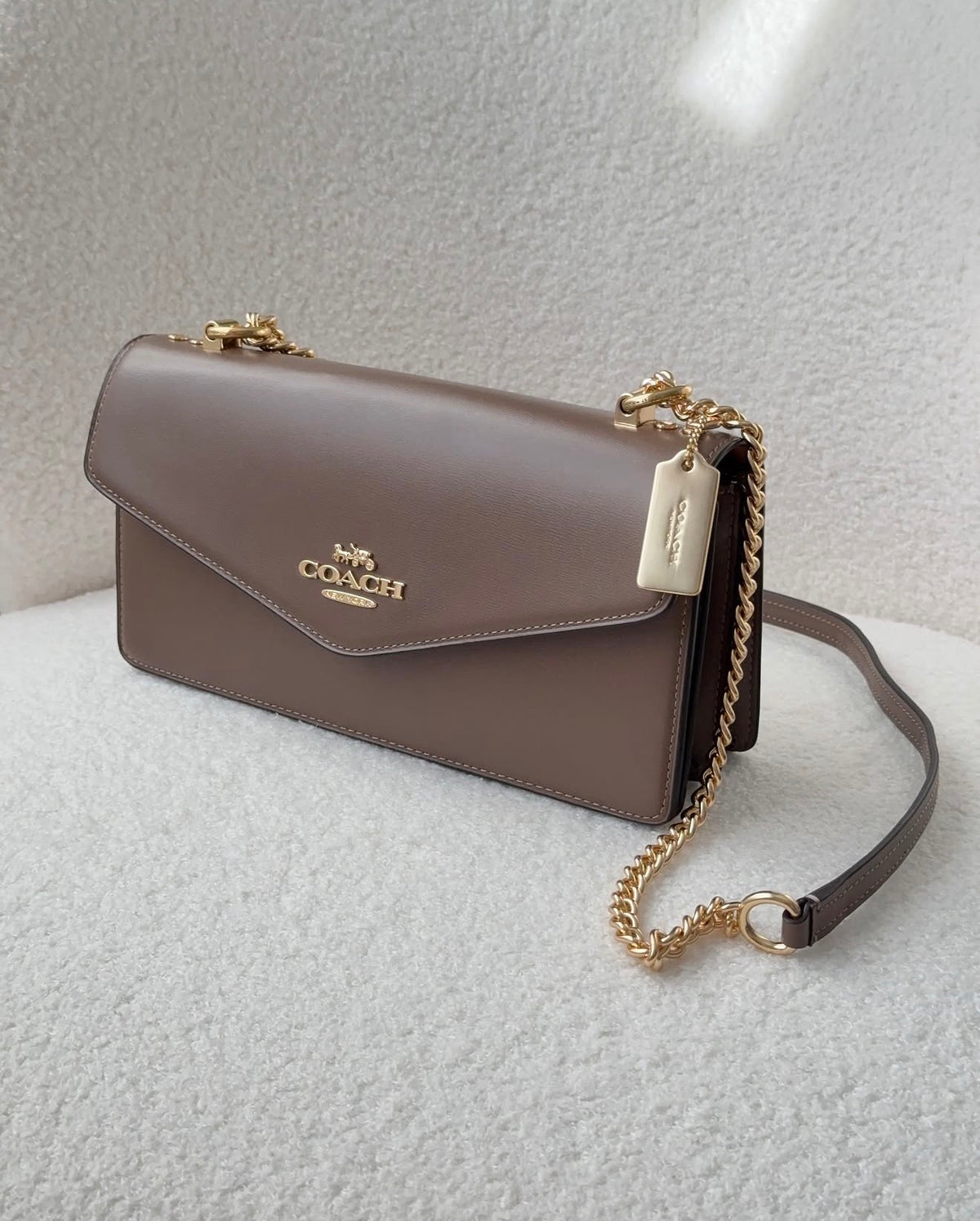 Coa*h Klare Envelope Crossbody Bag - Darkstone